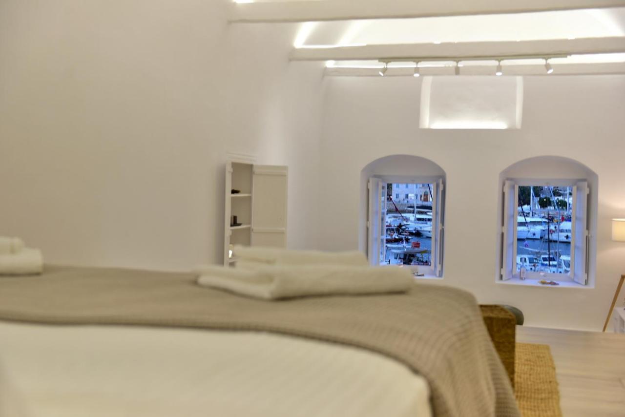 Hydra Hospitality Port Apartment Extérieur photo