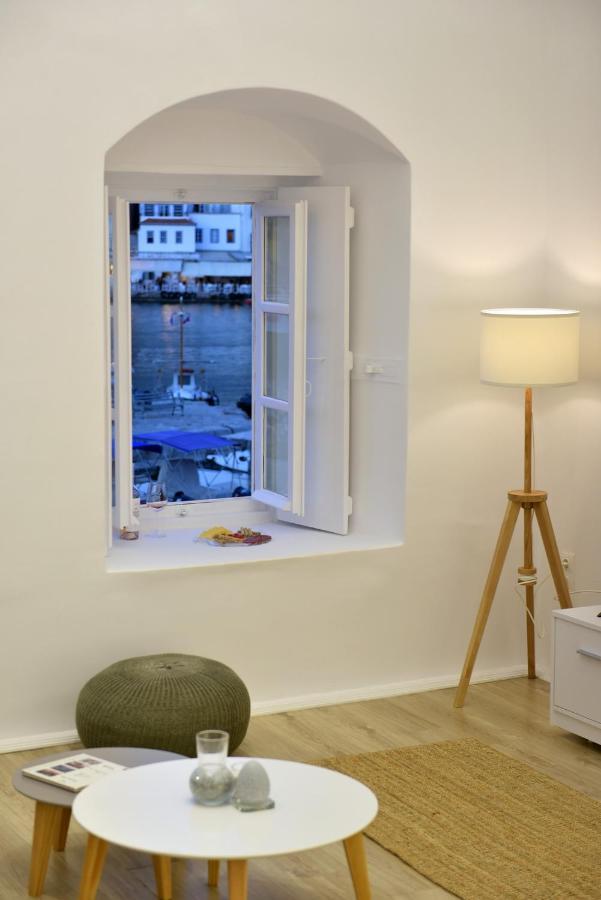 Hydra Hospitality Port Apartment Extérieur photo